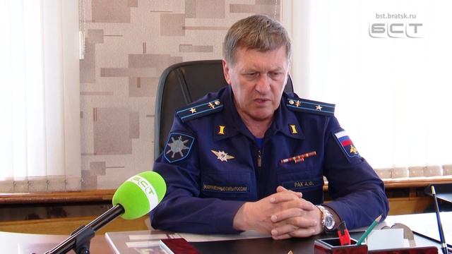 В Братске идёт призывная комиссия смотреть онлайн