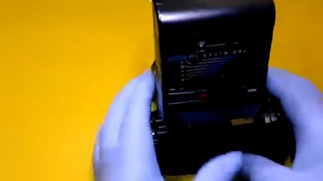 Minolta Maxxum 7000 Alpha with 35-105mm Lens Sn 15031255 смотреть онлайн