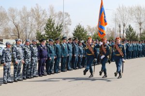 Огнеборцев Хакасии поздравили с Днем пожарной охраны