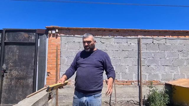 Ограждение для спасённых собак своими руками/Собака Альма разыгралась) смотреть онлайн