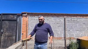 Ограждение для спасённых собак своими руками/Собака Альма разыгралась)