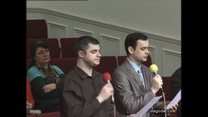 Всем нам мужества нужно идти по дороге земной...