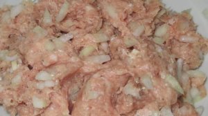 Пирог со свиным фаршем и картофелем из дрожжевого теста