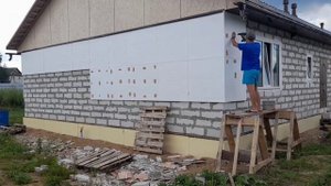 Дешевое утепление дома из газобетона в 2021г. ПЕНОПЛАСТОМ 50мм.