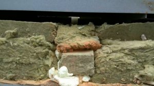Установка кондиционера на вентилируемый фасад в корзину.