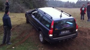 SUV-34: Volvo XC70 . Real Off Road 4x4 .