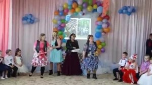 Рок группа с песней "Девчонки - мальчишки"