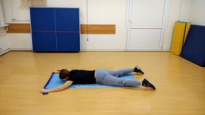 10 упражнений с лентой - эспандер.  Полноценная тренировка.