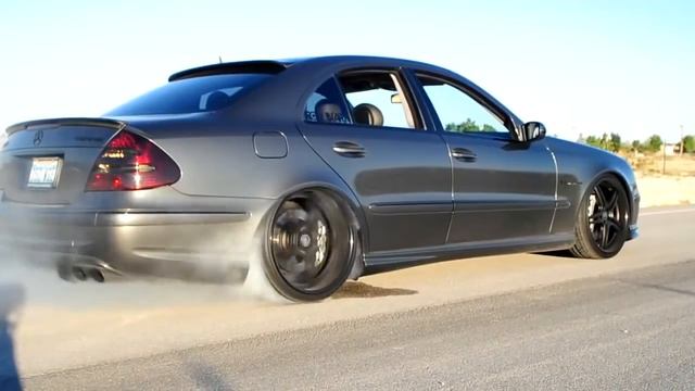 МЕРСЕДЕС E55 AMG w211 2 смотреть онлайн