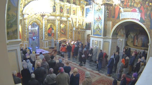 Трансляция богослужения в Лавре 4 ноября: Празднование Казанской иконы Божией Матери смотреть онлайн