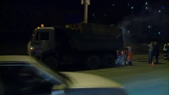 13 04 2017 В Ижевске по ночам убирают грязь и снег с улиц смотреть онлайн