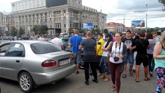 KIA на соревнованиях по автозвуку в Донецке смотреть онлайн