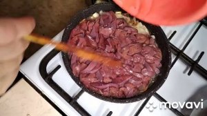 Как приготовить печень бефстроганов. Быстро, сытно, вкусно, просто.