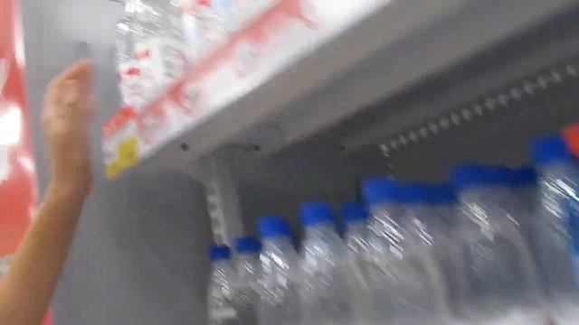 ЧТО КУПИТ ШКОЛЬНИЦА НА 50 РУБЛЕЙ? смотреть онлайн