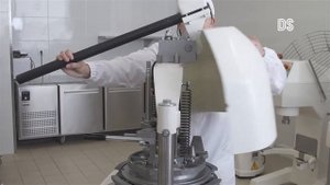 FELINO   видео учебник – Полуавтоматический тестоделитель округлитель DS30 – RU