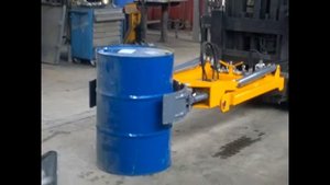 VEAB BS98 - Гидравлический кантователь бочек (из вертикального положения в горизонтальное)