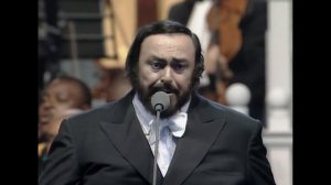 Eric Clapton, Luciano Pavarotti, East London Gospel Choir   Holy Mother Live