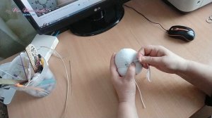 Мастер класс. Как оформить лицо  вязаной кукле. Глаза.