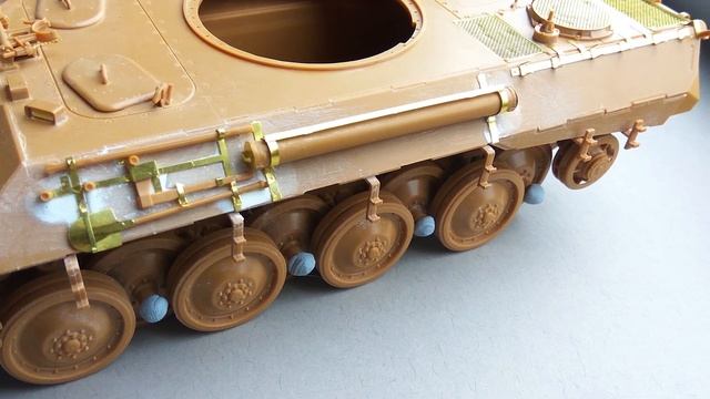 Грунтовка Tamiya Surface Primer без шагрени смотреть онлайн