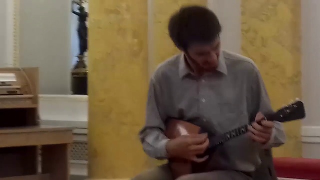 ВДОЛЬ ПО УЛИЦЕ МЕТЕЛИЦА МЕТЕТ/Квартет РУССКИЙ БЭНД Санкт-Петербург смотреть онлайн