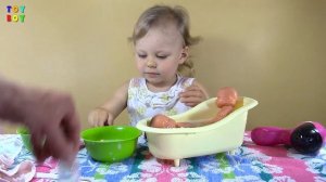 Пупсики. Купаем пупсиков. Мальчик и девочка купаются в ванне с пеной.  #ToyBoy