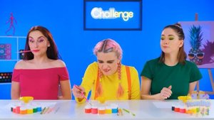 Кто лучше нарисует предмет, получит его | Сумасшедший челлендж от TeenDO Challenge