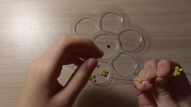 Кольцо из бисера Кольцо с глазами Плетём из бисера#бисероплетение#кольцоизбисера