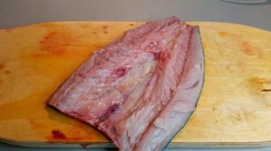 ЛУЧШЕ ЧЕМ ЖАРЕНАЯ! НЕЖНАЯ РЫБА В ДУХОВКЕ! СКУМБРИЯ В ДУХОВКЕ