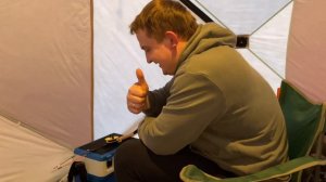 Рыбалка на рипуса в глухозимье.Розовый силикон рулит