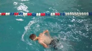 Бассейн Лидер Хасавюрт обучение плаванию