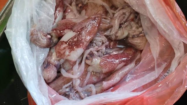 Новый год близко. Морепродукты к новогоднему столу смотреть онлайн