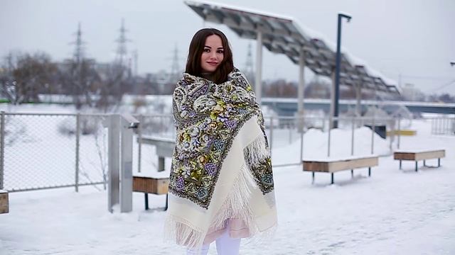 Платок шерстяной с шелковой бахромой "Утро туманное", вид 3