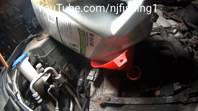 Hyundai Veracruz oil change 5W-20 oil 5.5 quarts for 3.8 liters V6 engine смотреть онлайн