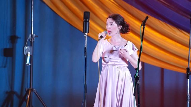 Franz Lehár - Meine Lippen укр. народна пісня На вулиці скрипка грає