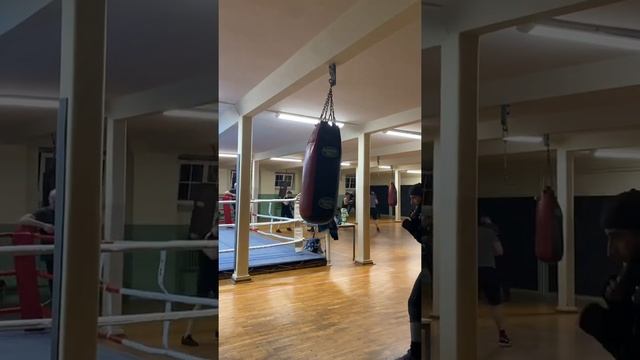 Спорт залы в Германии , тренировки , бокс, #Германия #Берлин смотреть онлайн