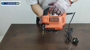 BLACK & DECKER KS701E-B1 520W Variable Speed Jig Saw - Installation Video