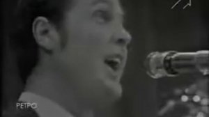 Лев Лещенко 'Не плачь, девчонка' Песня года 1971