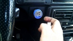 Зарядка 5 вольт в авто, не мешает приему радио. Зарядник не шумящий на радио
