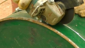 Шикарная самоделка из обычной 200 литровой бочки!!!Не думал что так получится!!!