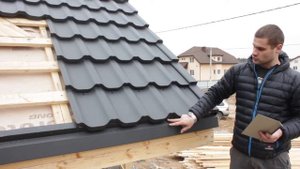 Монтаж металлочерепицы. Кровельные работы. Как построить крышу. Выпуск 3