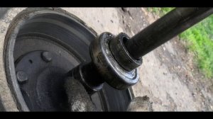Подшипник судьбы. Замена подшипника Nissan Vanette. Слетел подшипник Nissan Vanette. #tomoov