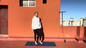 Упражнения для здоровья стоп с массажным мячиком на каждый день.