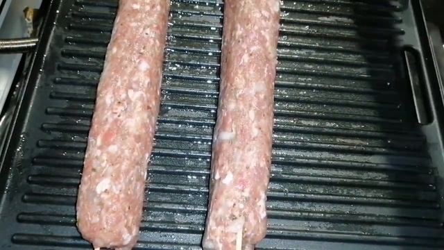 ЛЮЛЯ-КЕБАБ на Електро гриле #мясныеблюда #фарш #котлеты #кавказскаякухня