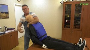 Как спасти утопающего и не утонуть самому
