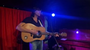 Мадемуазель. Максим Ермачков