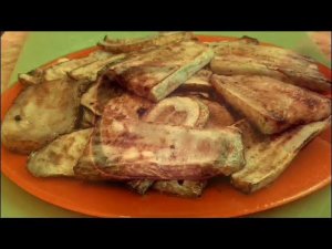 Необычная закуска из обычных кабачков. (An unusual appetizer made from ordinary zucchini).