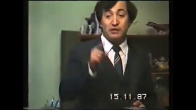 Лахзахои нотакрор, хофиз дар халкаи адибон ⁄ Неповторимые моменты, певец в кругу поэтов и писателей смотреть онлайн