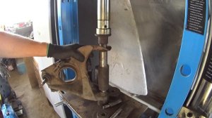 РЕМОНТ ПЕРЕДНЕЙ ПОДВЕСКИ ВАЗ 2106 3 ЧАСТЬ (КЛАССИКА)