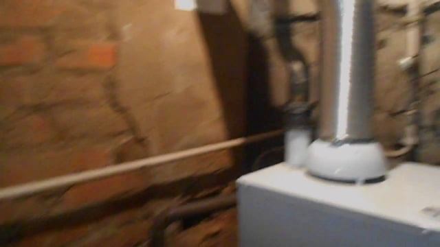 Видео по замене двух напольных газовых котлов в частном доме.mp4 смотреть онлайн