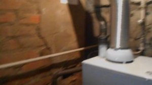 Видео по замене двух напольных газовых котлов в частном доме.mp4